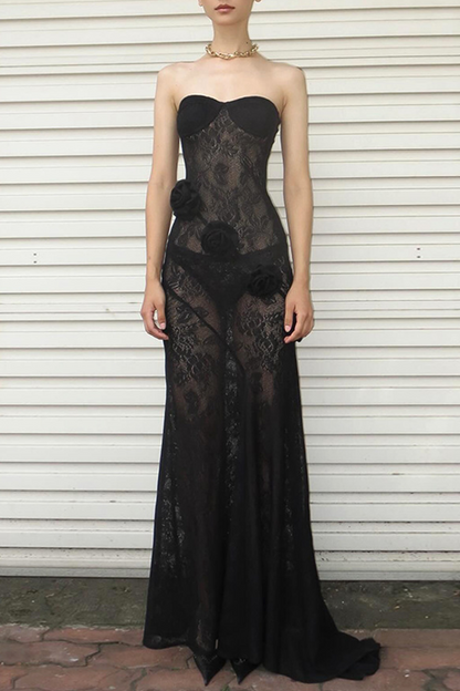 Beautifully Finished Dress in a Timeless Design