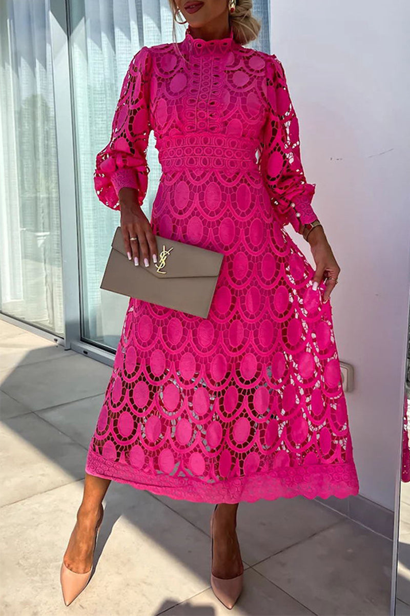 Beautifully Finished Dress in a Timeless Design