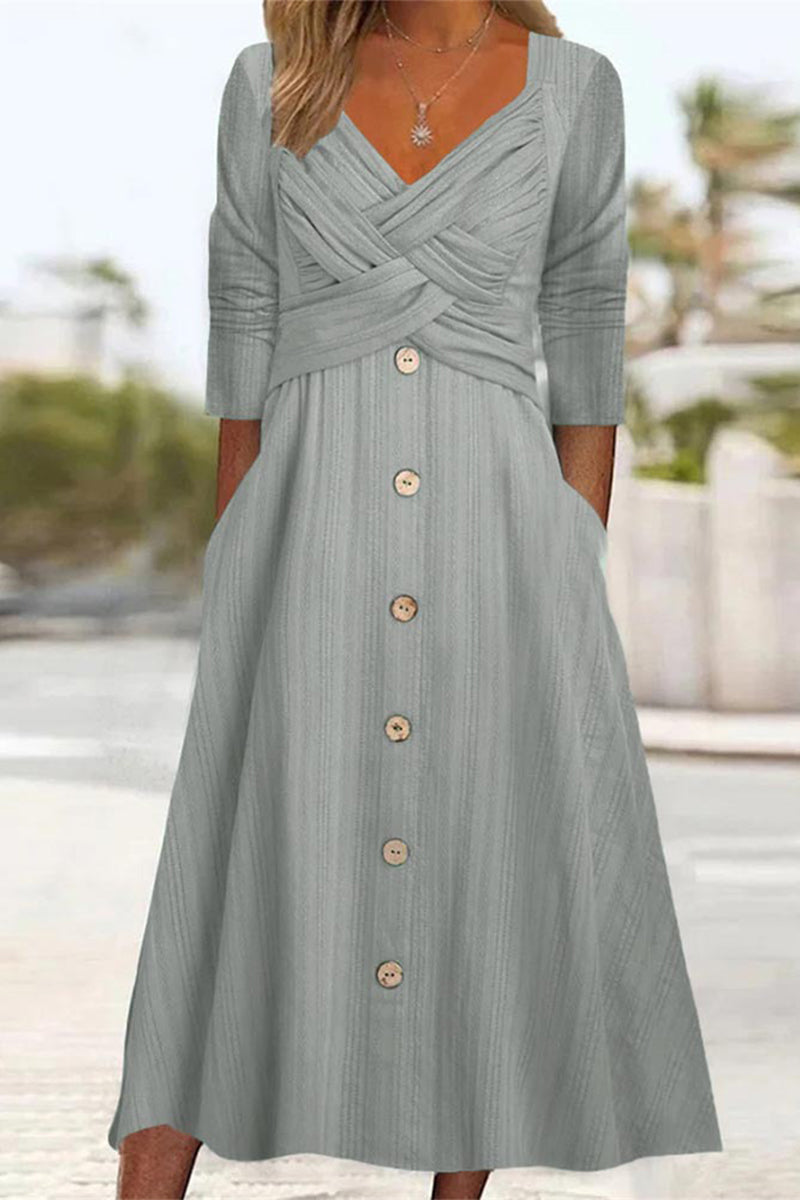 Classic Vintage & Enduringly Stylish Dress