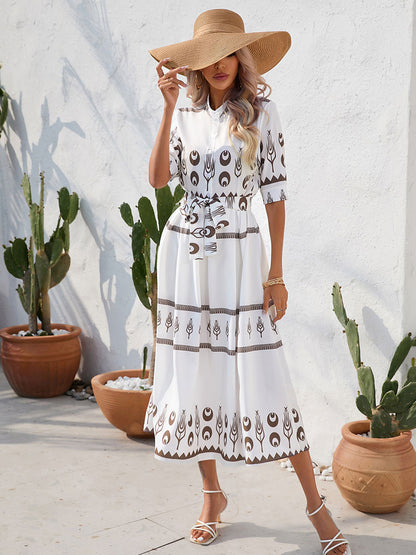 Well Tailored Dress with a Graceful Silhouette