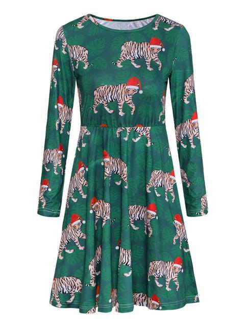 Classic Vintage Dress with a Flattering Fit