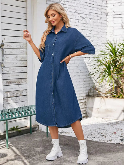 Classic Vintage Dress with a Flattering Fit