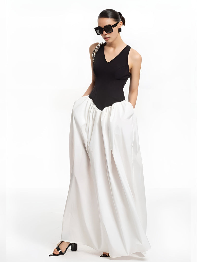 Sophisticated Dress with a Clean Classic Look