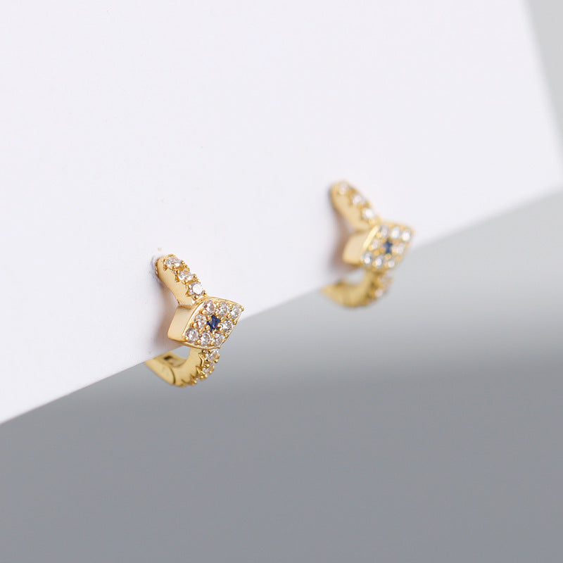 Stunning Gold Earring for Daily Wear