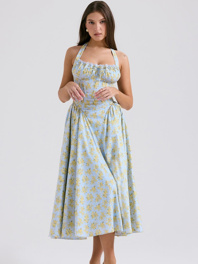 Classic Vintage & Enduringly Stylish Dress