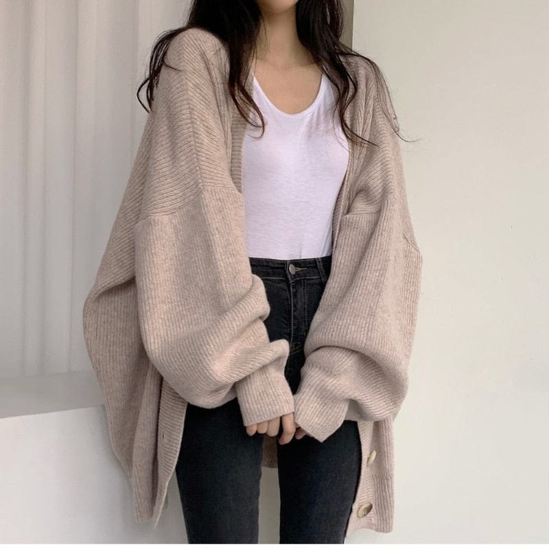 Classic Vintage Cardigan with a Flattering Fit