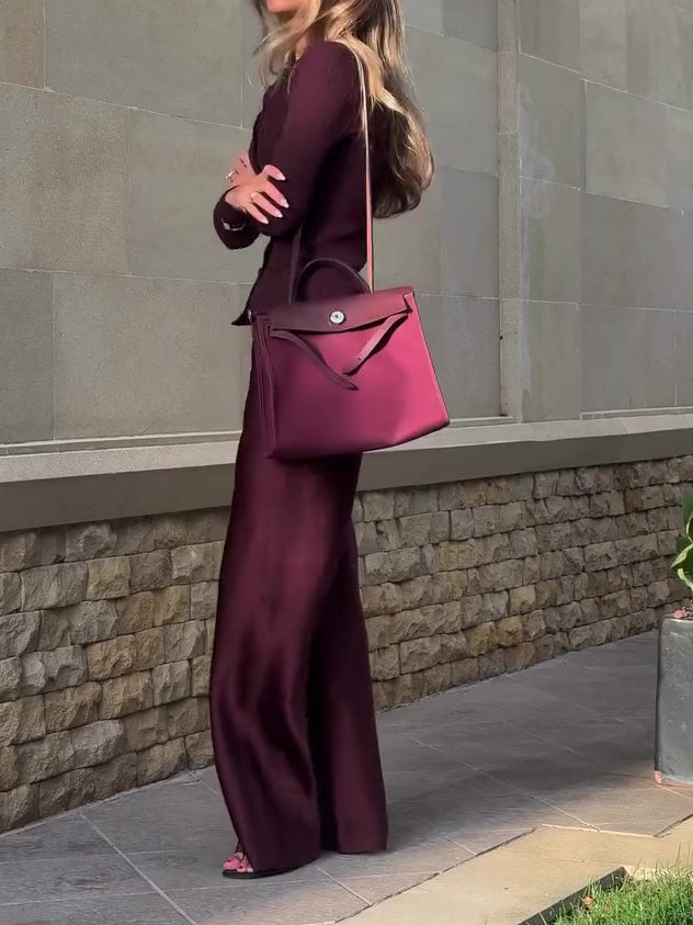 Beautifully Finished Top in a Timeless Design