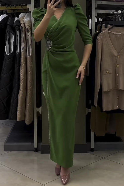 Polished Dress with an Effortless Classic Look
