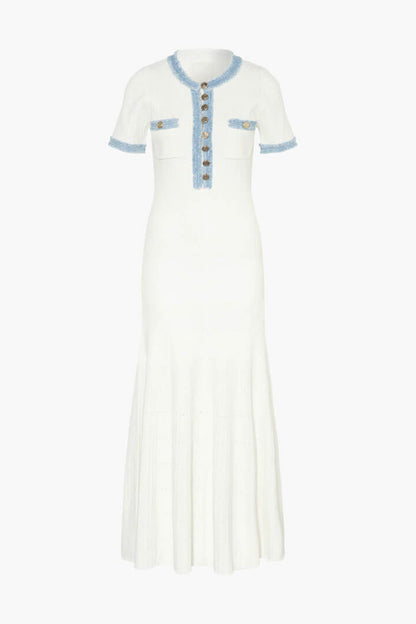 Sophisticated Dress with a Clean Classic Look