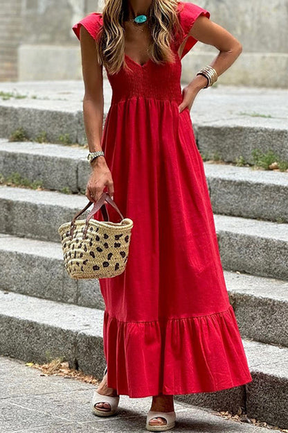 Beautifully Finished Dress in a Timeless Design
