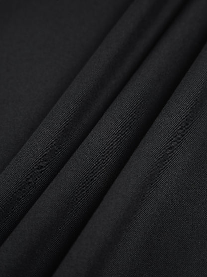 Effortlessly Elegant Pants with a Timeless Design