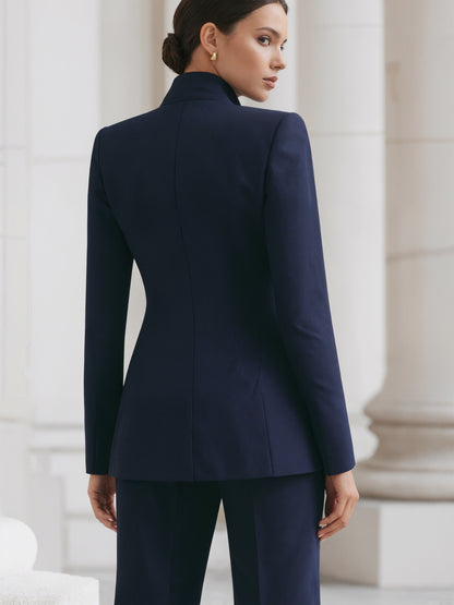 Sophisticated Trousers with a Clean Classic Look