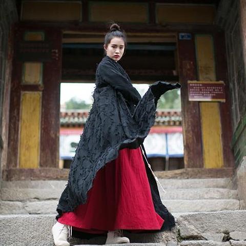 Elegantly Styled Cardigan for Everyday Wear