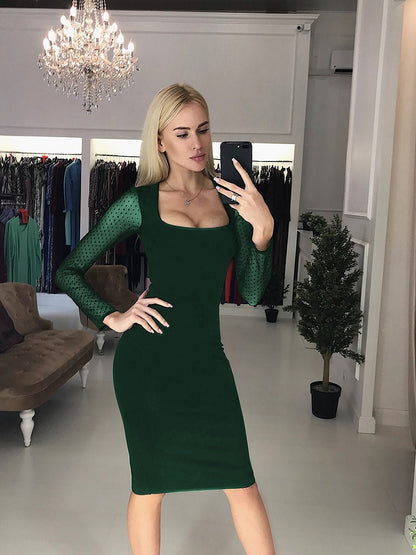 Well Tailored Dress with a Graceful Silhouette