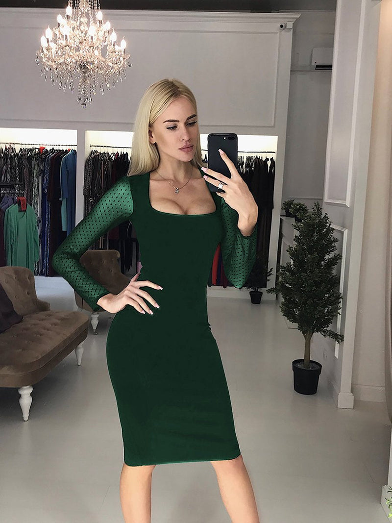 Well Tailored Dress with a Graceful Silhouette