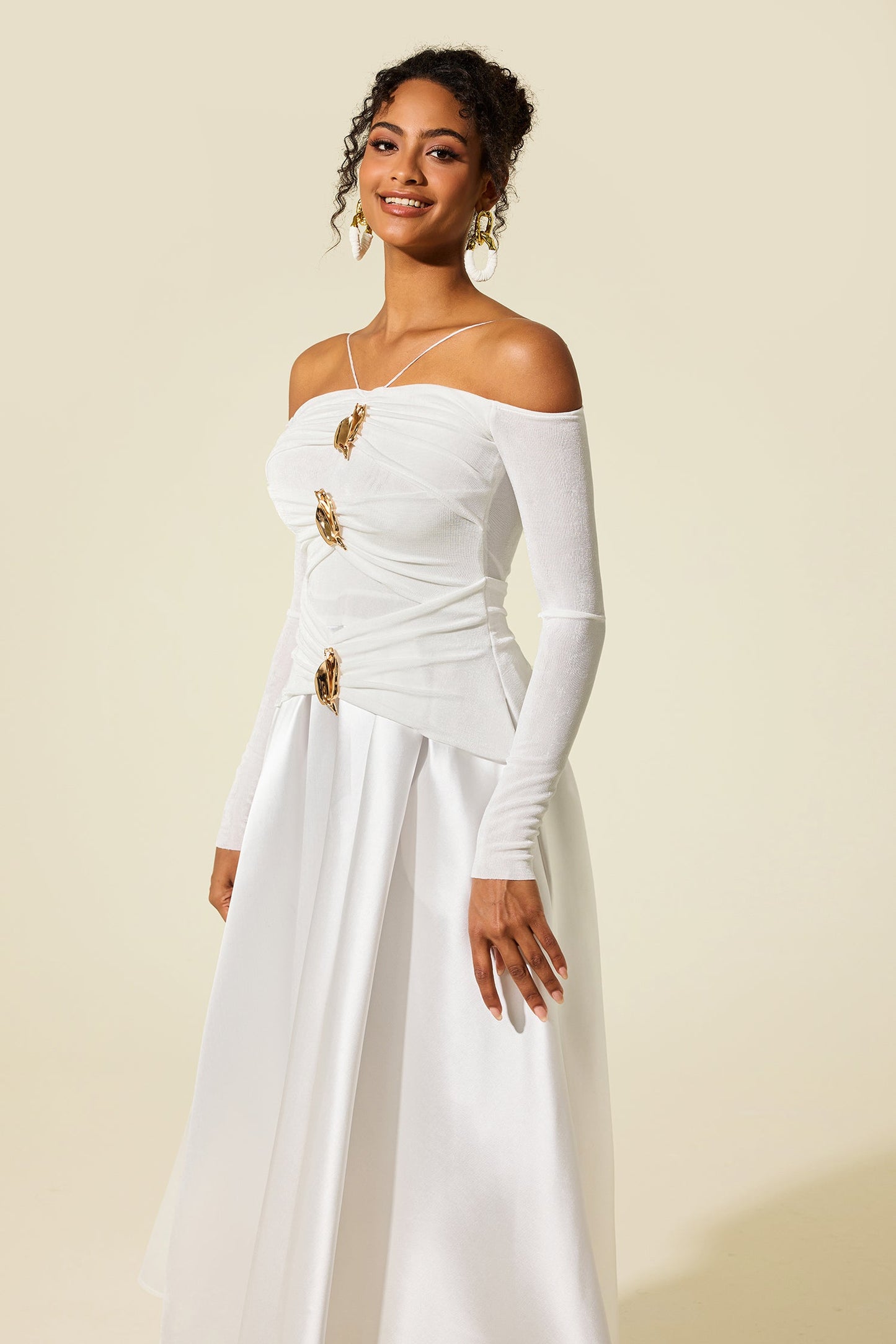 Beautifully Crafted Dress in a Classic Style