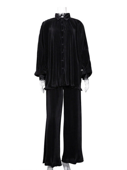 Classic Vintage Pants with a Flattering Fit