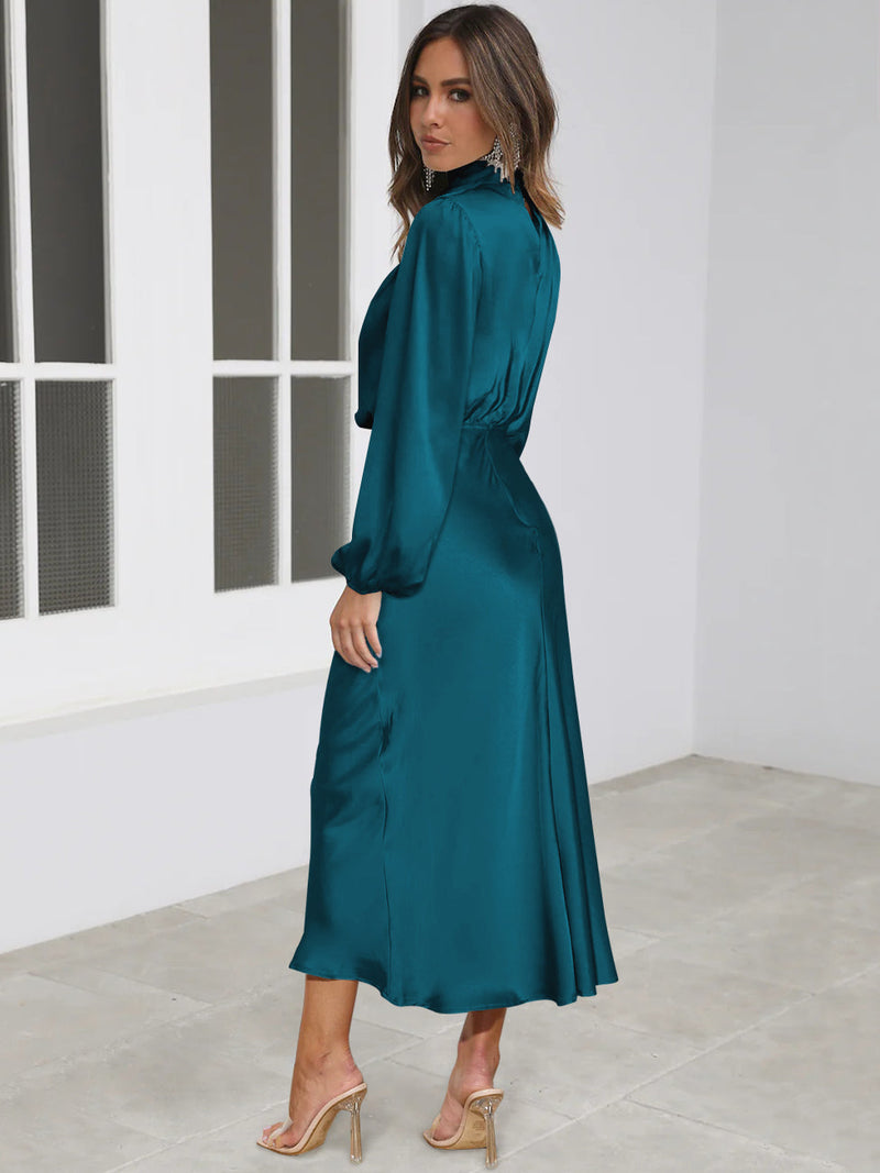 Well Tailored Dress with a Graceful Silhouette