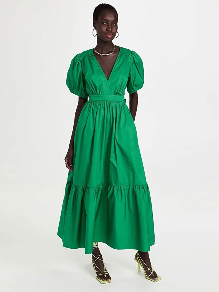 Classic Vintage & Enduringly Stylish Dress