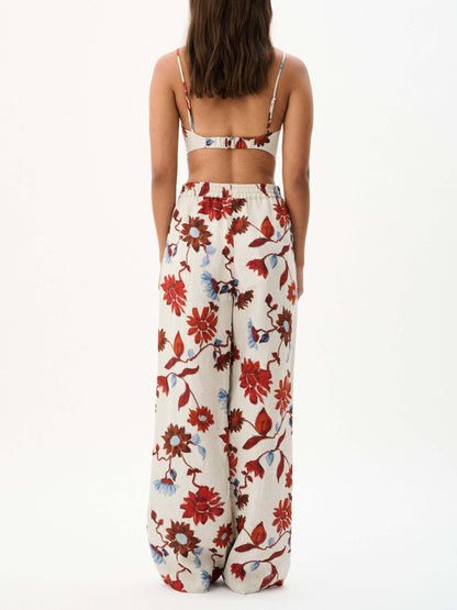 Classic Vintage Pants with a Flattering Fit