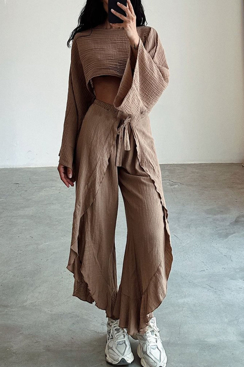 Elegantly Styled Pants for Everyday Wear