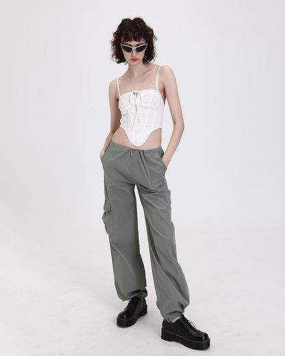 Well Tailored Pants with a Graceful Silhouette