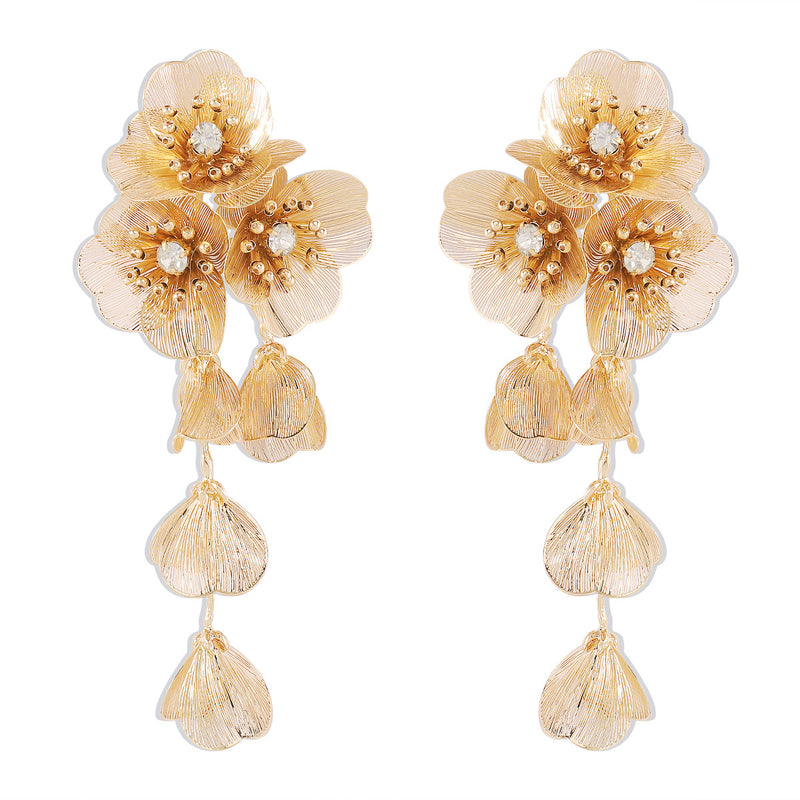 Classic Earring with Timeless Appeal