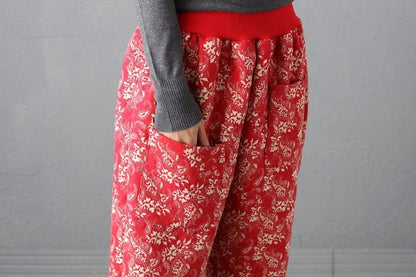 Classic Vintage Pants with a Flattering Fit