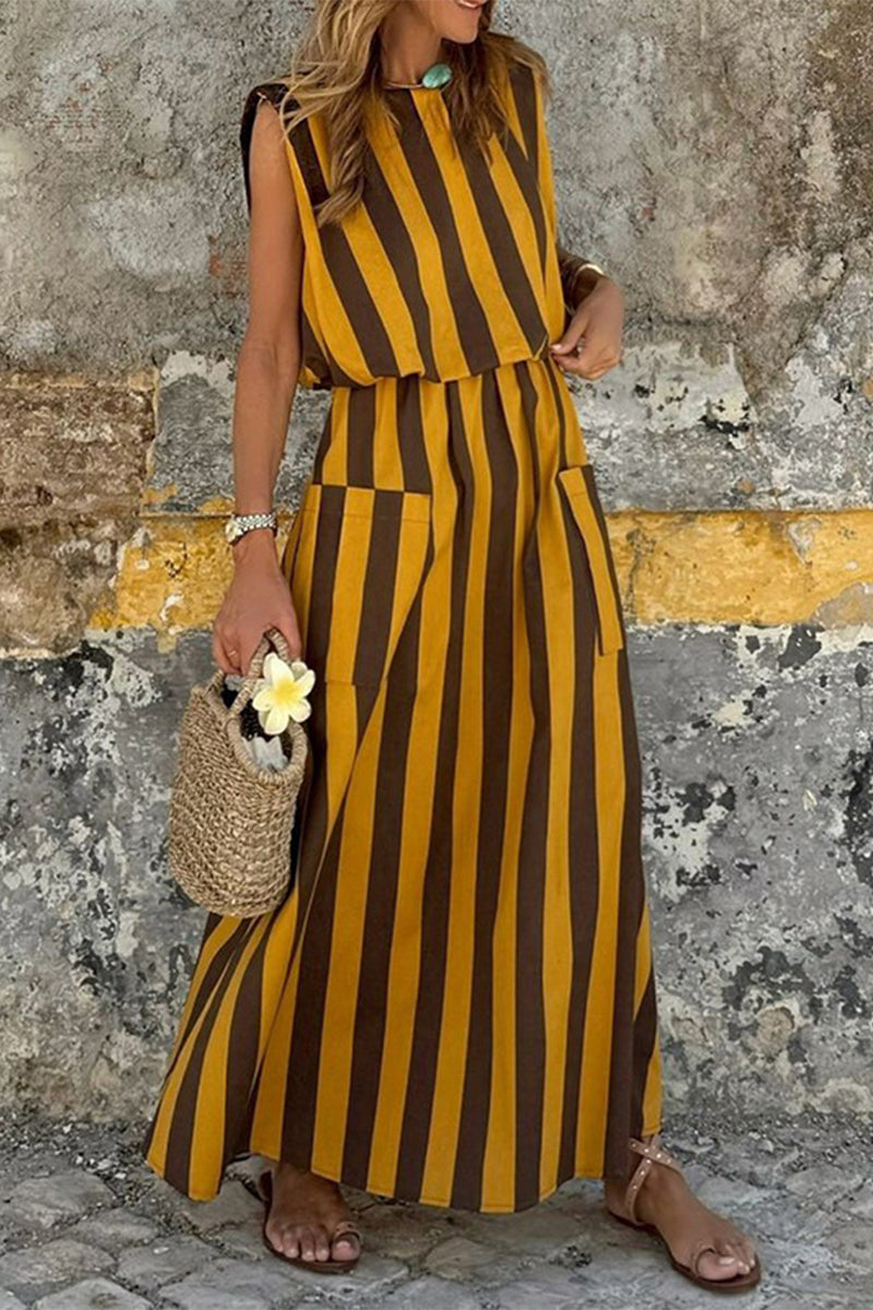 Polished Dress with an Effortless Classic Look