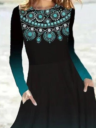Classic Vintage & Enduringly Stylish Dress