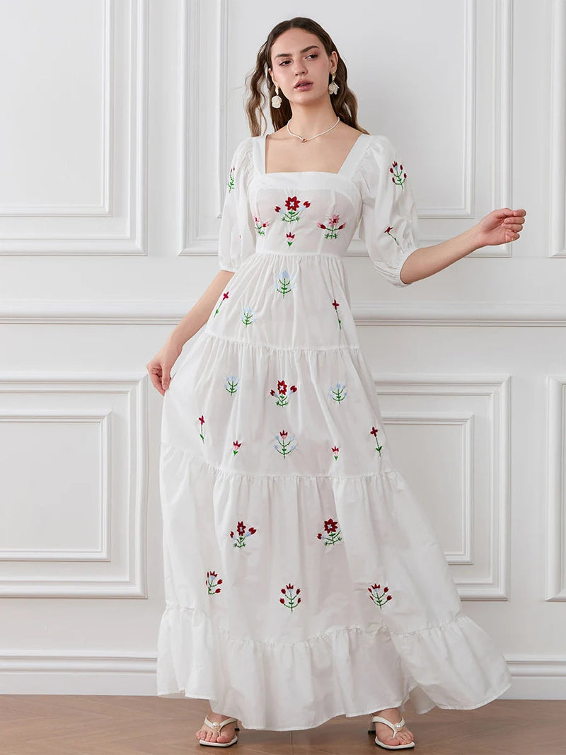 Sophisticated Dress with a Clean Classic Look