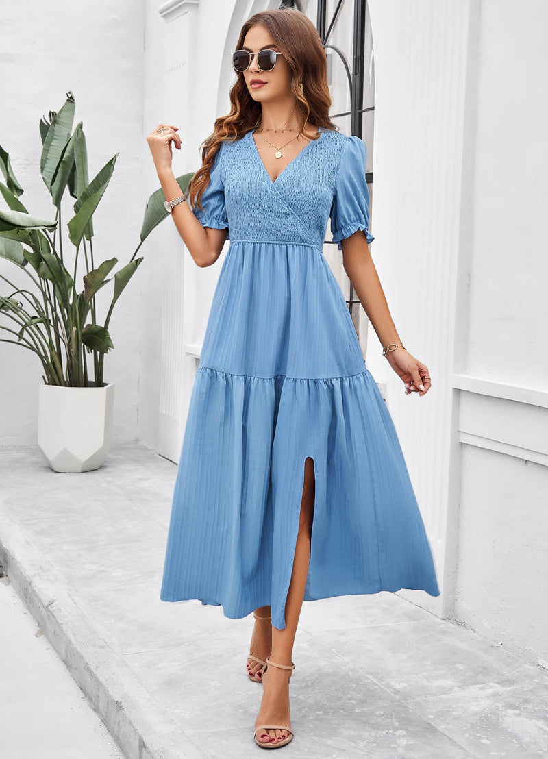 Sophisticated Dress with a Clean Classic Look