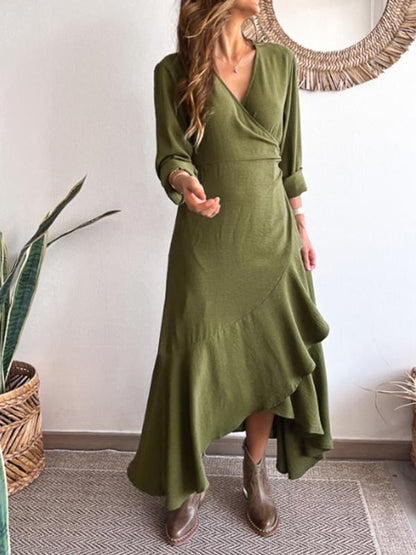 Effortlessly Elegant Dress with a Timeless Design