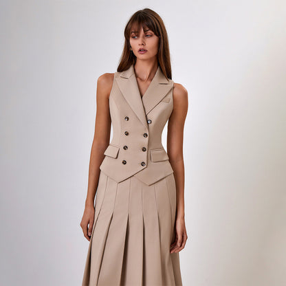 Sophisticated Dress with a Clean Classic Look