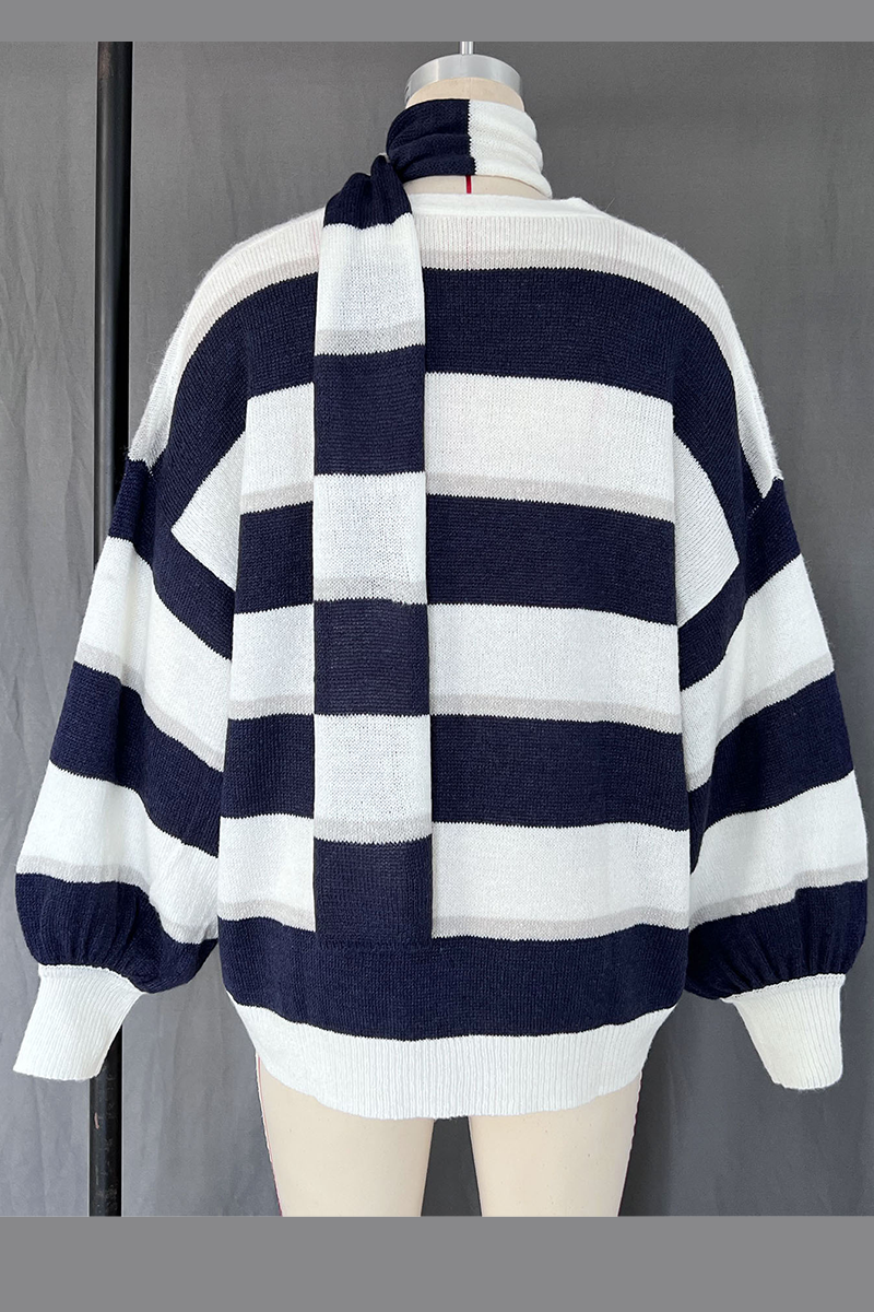 Effortlessly Elegant Cardigan with a Timeless Design