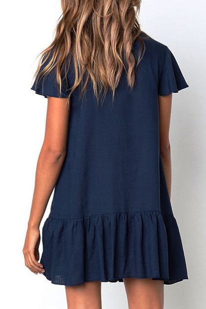 Effortlessly Elegant Dress with a Timeless Design