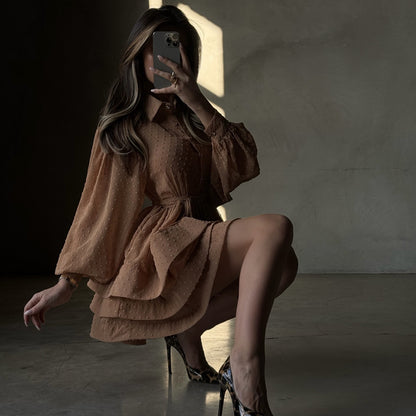 Effortlessly Elegant Dress with a Timeless Design