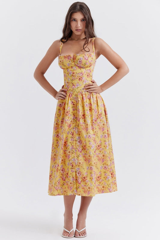 Effortlessly Elegant Dress with a Timeless Design