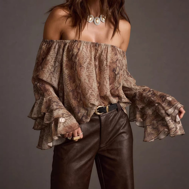 A Vintage Style Top with Delicate Timeless Details