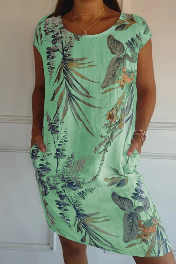 Sophisticated Dress with a Clean Classic Look