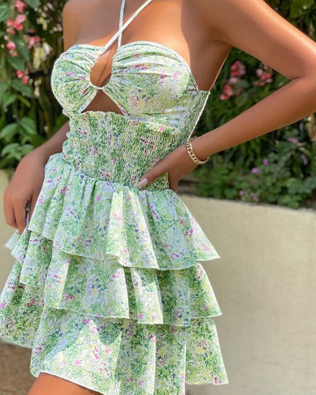 Beautifully Crafted Dress in a Classic Style
