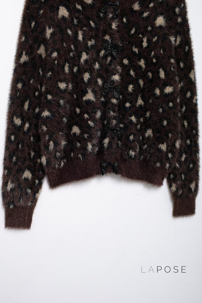 Classic Vintage Cardigan with a Flattering Fit