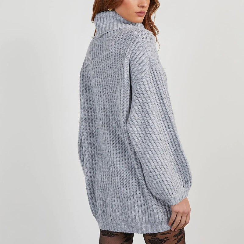 Effortlessly Elegant Sweater with a Timeless Design