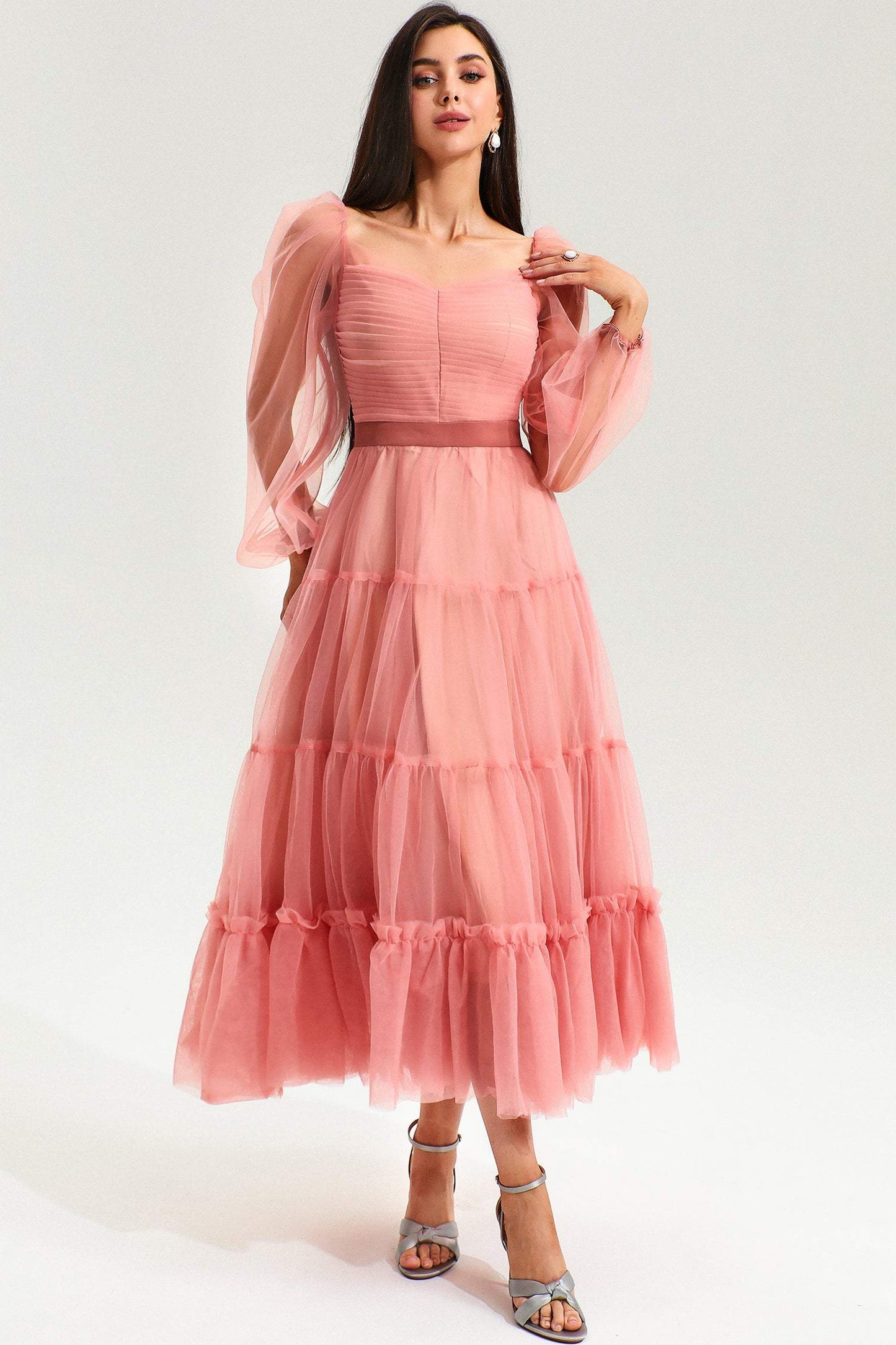 Polished Dress with an Effortless Classic Look