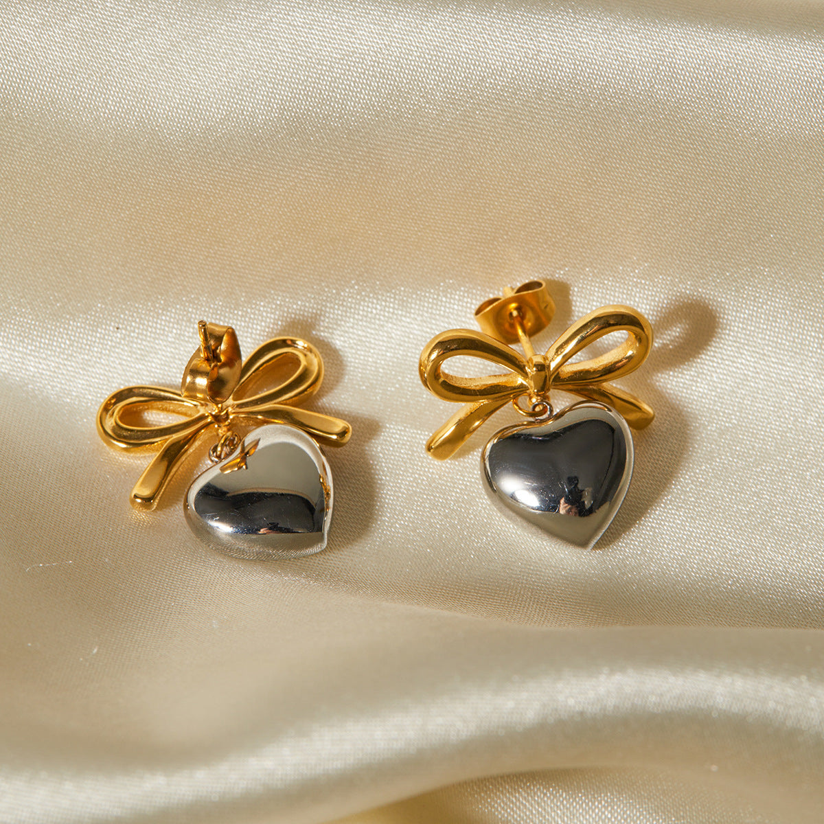 Classic Earring with Timeless Appeal