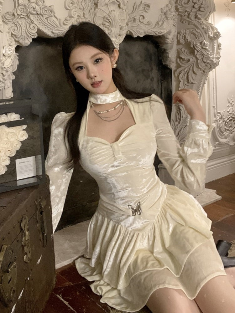Classic Vintage Dress with a Flattering Fit