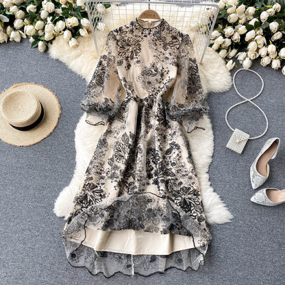 Classic Vintage Dress with a Flattering Fit