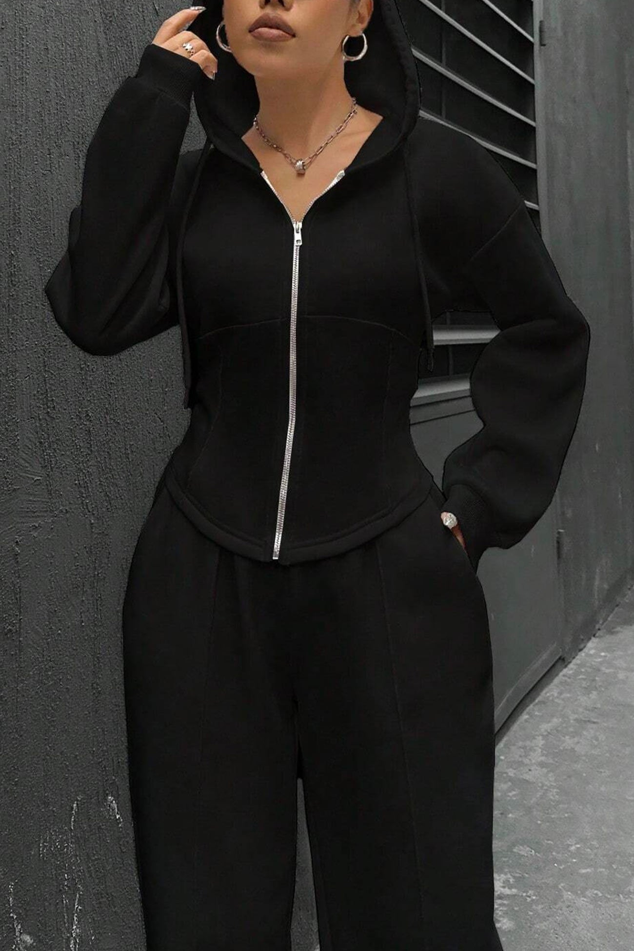 Elegantly Styled Pants for Everyday Wear