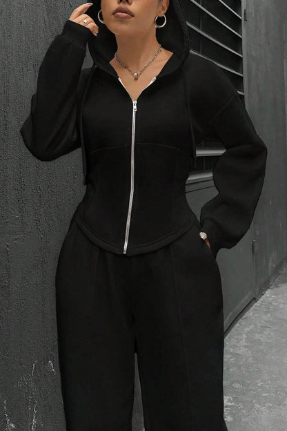 Elegantly Styled Pants for Everyday Wear
