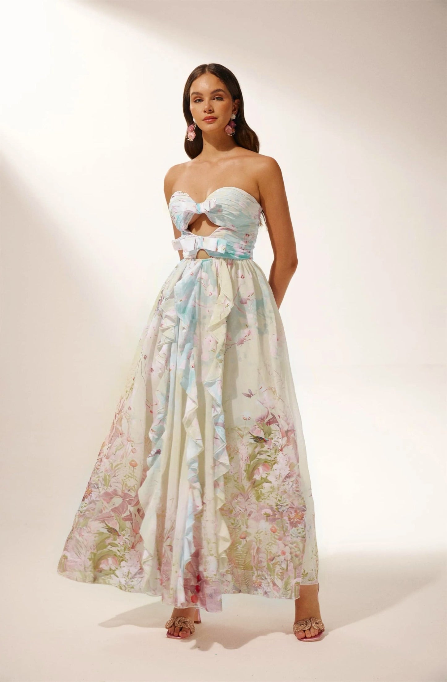 Classic Vintage & Enduringly Stylish Dress